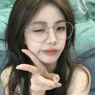 明天、我会成为谁的女友